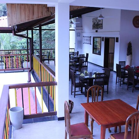 Kandyan Otel Dış mekan fotoğraf